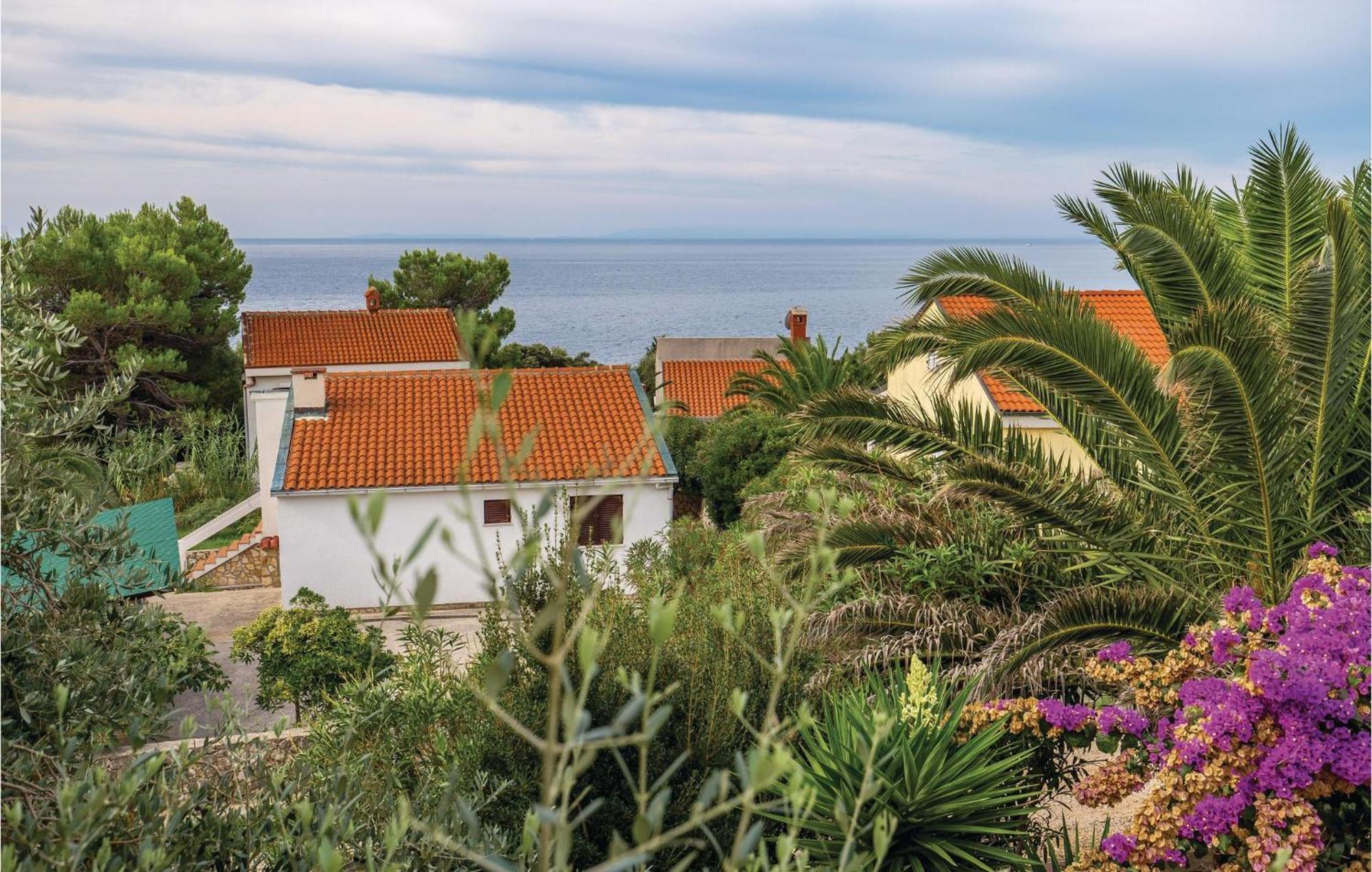 Nice Apartment In Potocnica With House Sea View Borovici Экстерьер фото
